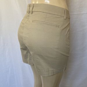 COPY - a.n.a Women’s 3.5 Inseam Mid Rise Twill Chino Short Size 20 Khaki Color …